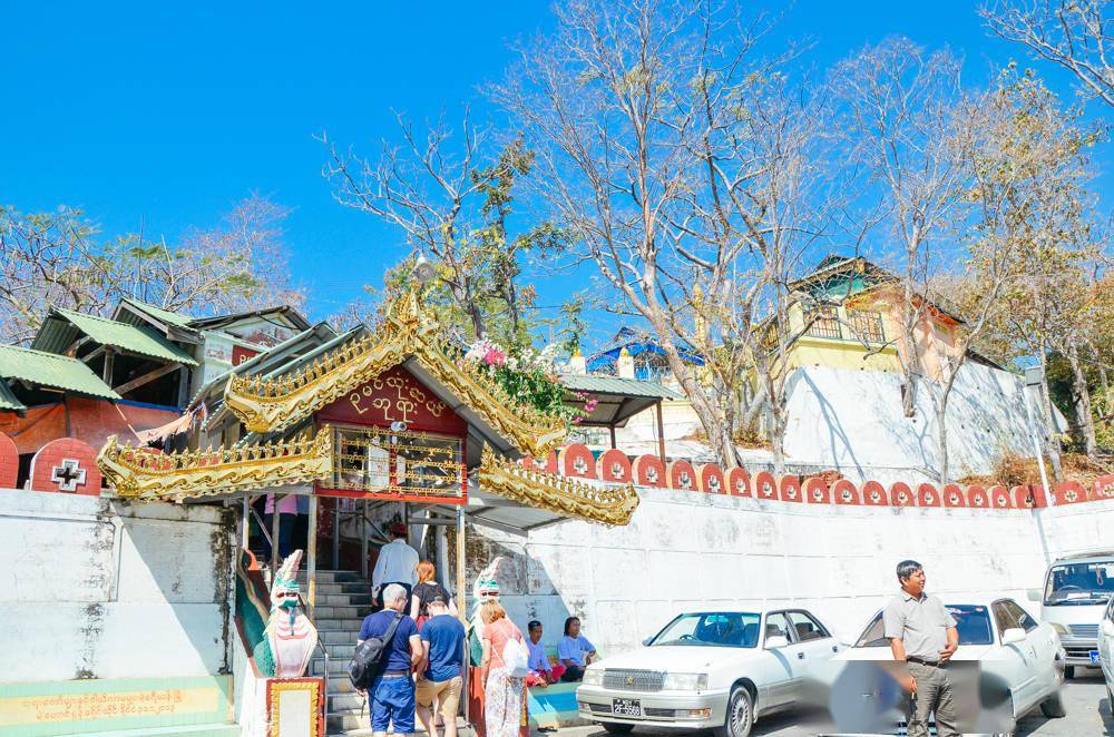 实皆古城伊洛瓦底江边上的宁静古城