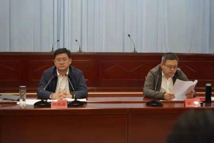 故城县政府县长邢亚超主持召开全县一排双抢工作紧急动员部署会