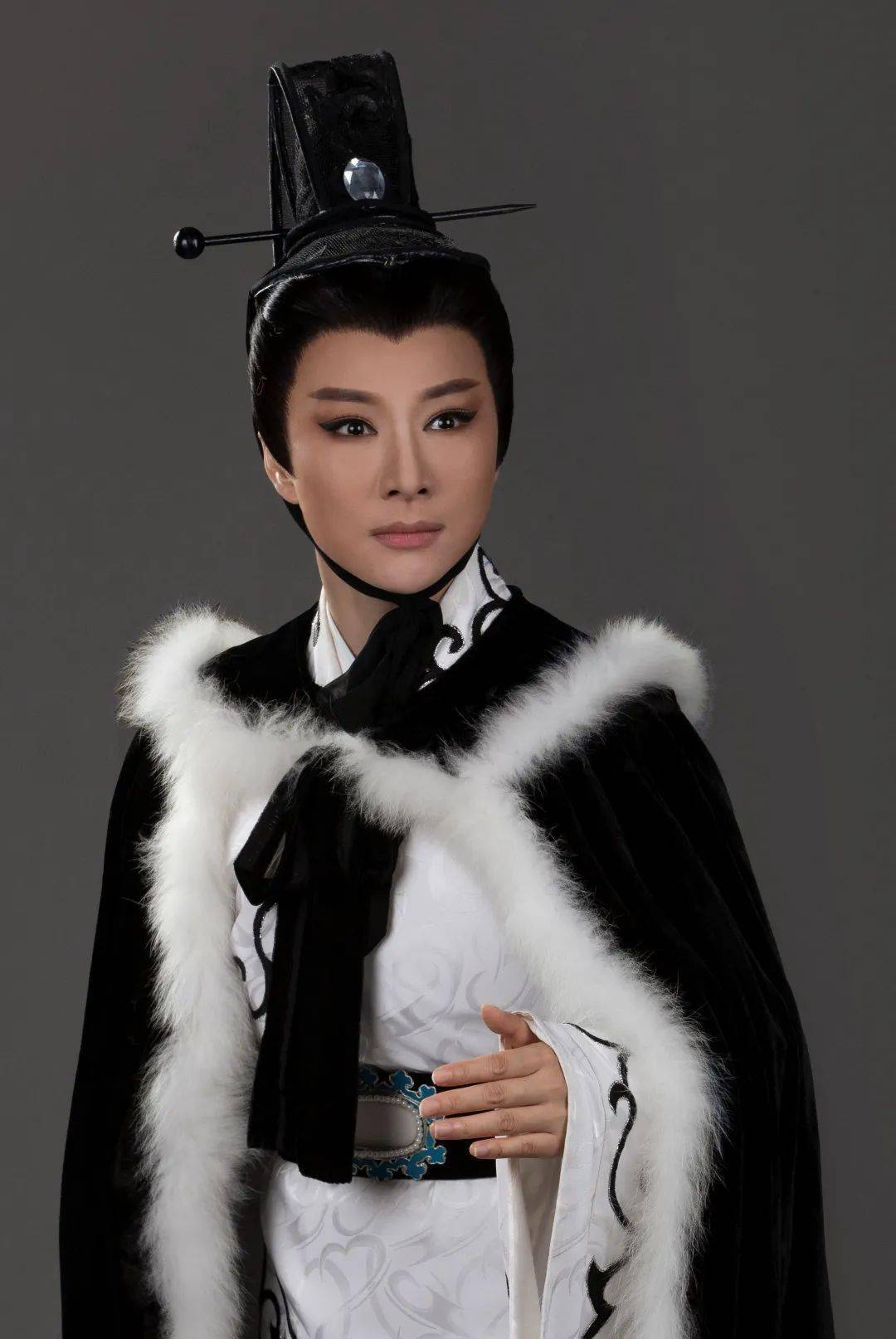 首届戏曲寻根南戏文化季展演剧目越剧陆游与唐琬琵琶记特惠套票明日