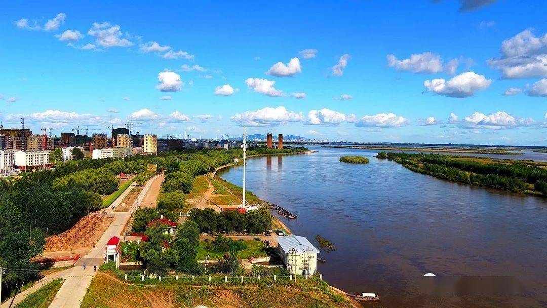 两江秋色好红色伴我游绥滨县两江红色旅游攻略