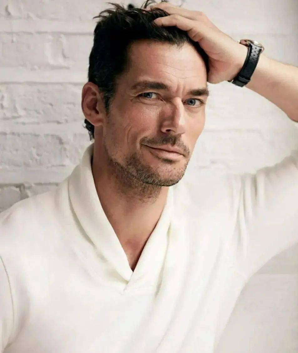 时装业 超级名模David Gandy 发布时装品牌