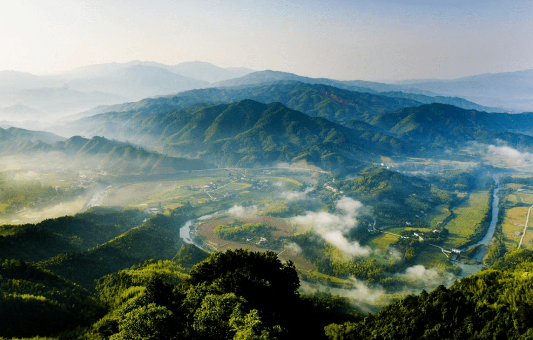 景区|湘鄂赣三省九县“手牵手”，带你在旅行中汲取红色力量