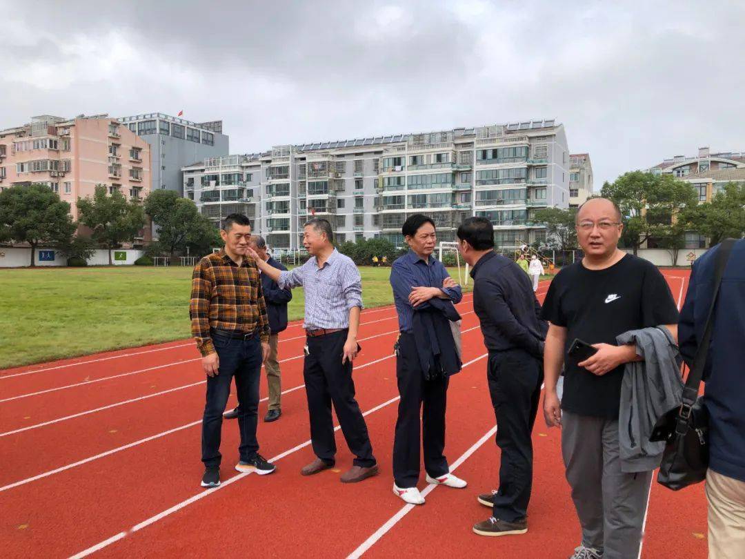 【基层动态】回首杏坛岁月 笑看桃李芬芳 ——江都区实验初中举行2021