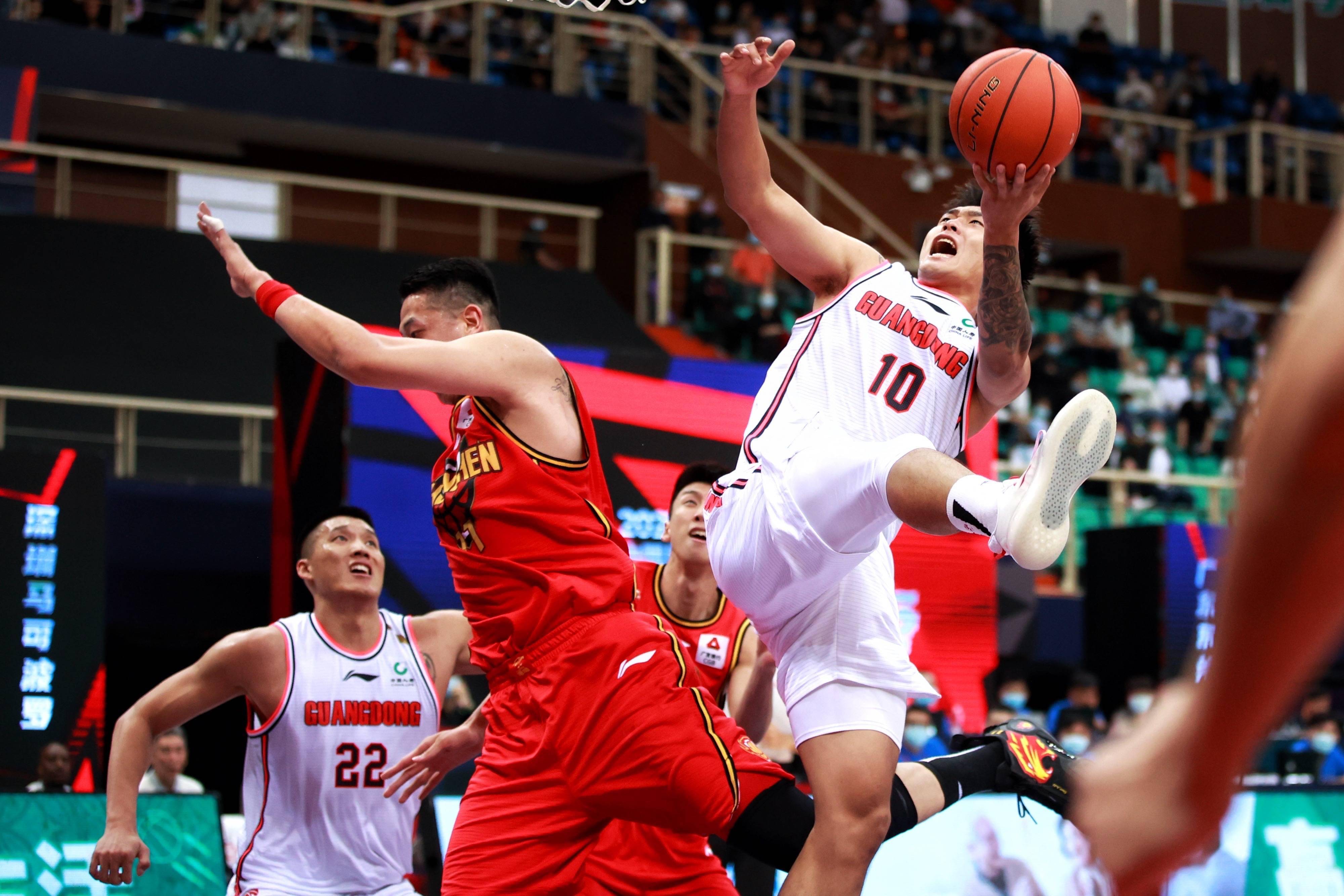 籃球cba第一階段廣東東莞大益勝深圳馬可波羅