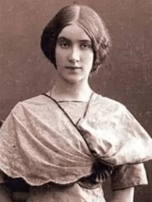 而作为他的妻子的玛加丽塔,更是一度让俄国第一男低音歌唱家夏利亚宾