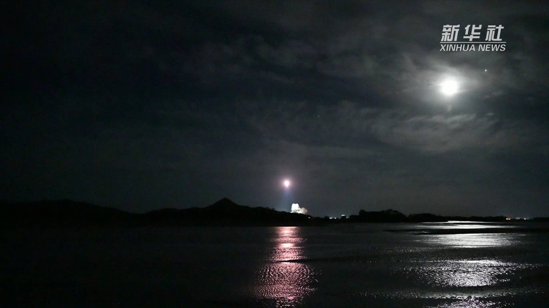 新华全媒+｜再探银河！神舟十三号干霄凌云出征星海