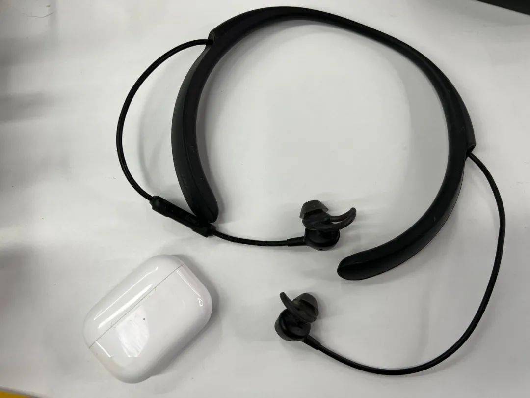 AirPods|观方好物 | 400元音质天花板，这个降噪耳机性价比绝了！