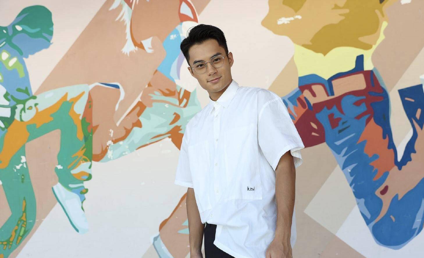 新人上位!tvb小生孔德贤新剧备受关注,与黄宗泽多对手戏