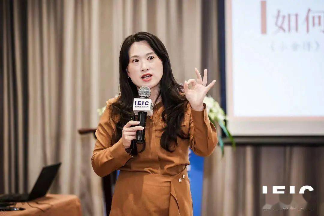 复旦大学社会发展与公共政策学院社会学系副教授沈奕斐家庭教育最重要