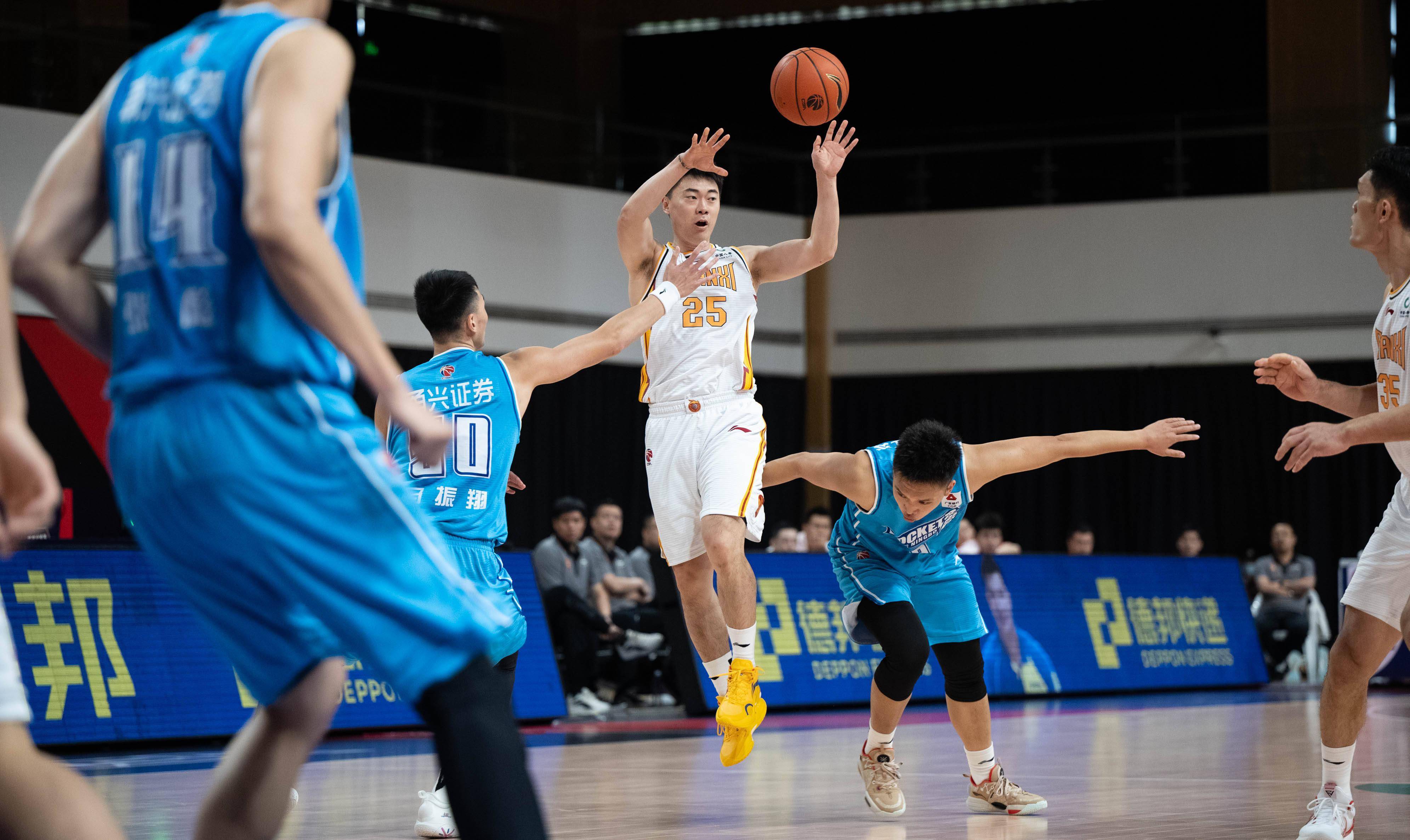 篮球——cba第一阶段:山西汾酒股份队胜宁波甬兴证券队