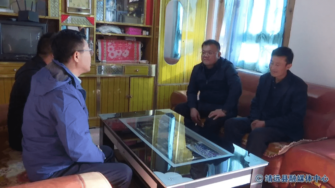 县领导在永新乡调研工作_许伟民