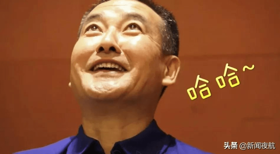 敲可爱！宇宙“梗王”翟志刚～网友：宇宙的尽头是东北，坐实了