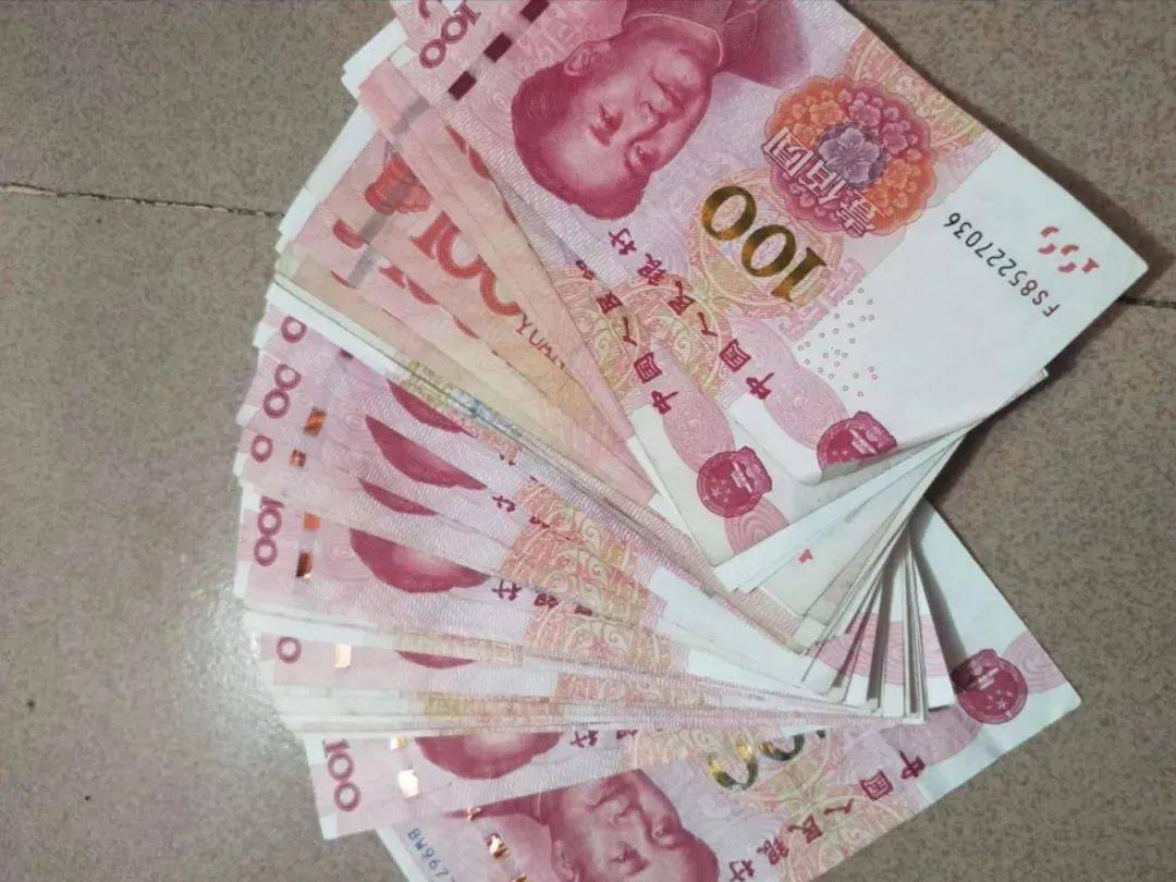 怎样判断一个人是否吸食毒品可卡因？