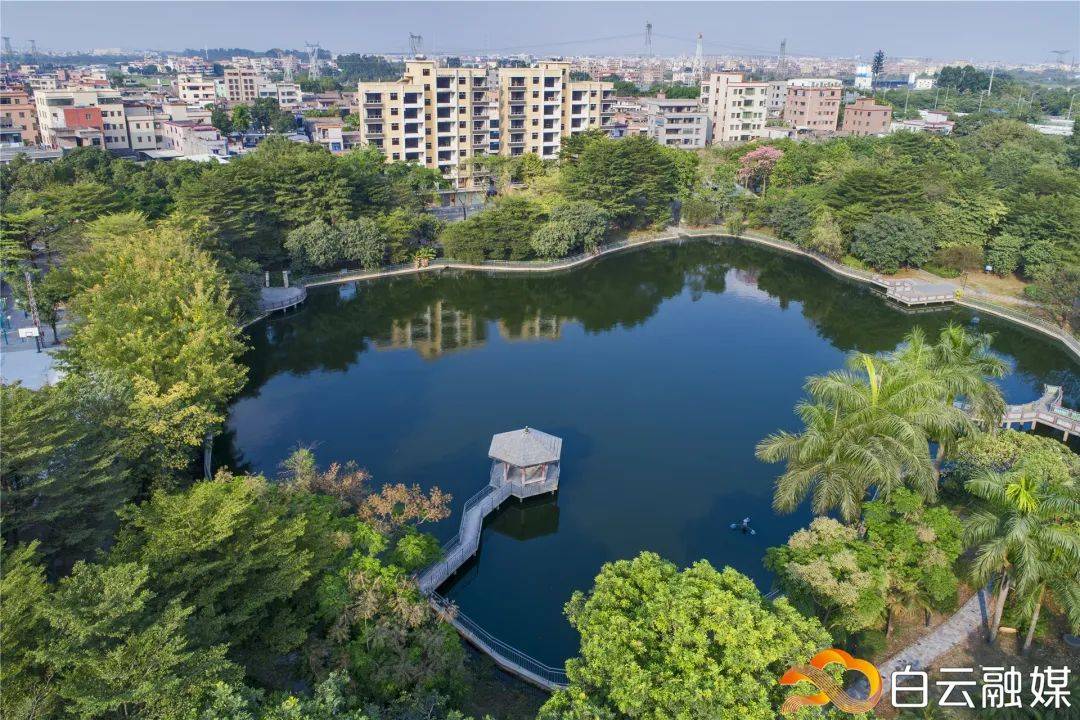 大美白云这里是人和镇