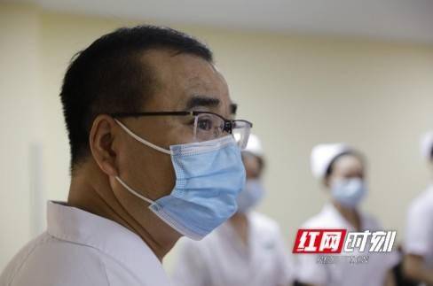 腹腔镜|尹晖明：“刀锋战士”不太“冷”