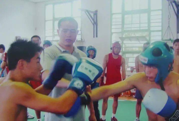 运动员平时在学校要上体育课吗 a0a232bbdd1f4ccca9bf66419651a543.jpeg