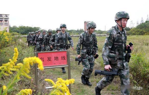 子彈出膛陸航部隊輕武器實彈射擊火熱開戰