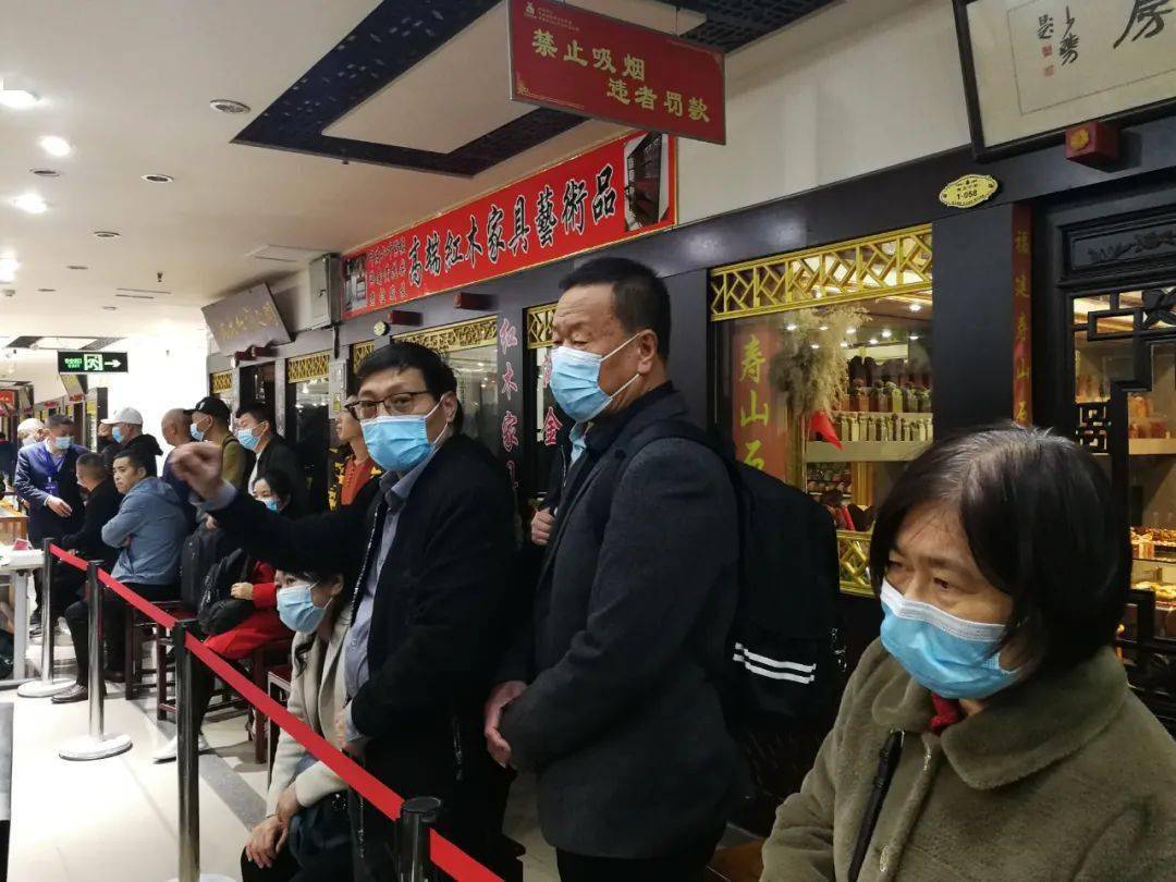 河南广播电视台文物宝库频道文化之旅俱乐部拍品征集＋鉴宝海选在郑州古玩城圆满举行！