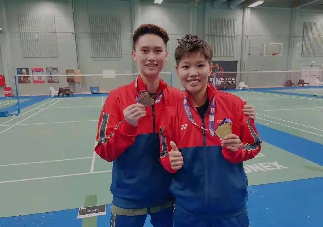 杨勇看望慰问羽毛球世界冠军李汶妹家属