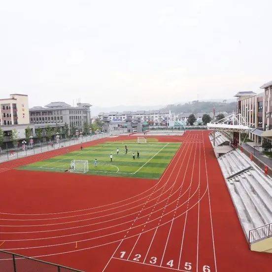 汉中市仁德学校2022年招聘启事