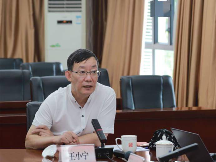 领域初评专家组组长,中国科协生命科学学会联合体秘书长王小宁教授