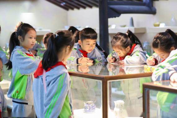 中药房|体验中医文化 迎接“世界传统医药日”