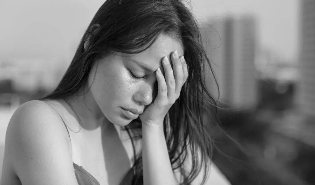 开始自卑不自信,开始一波又一波的自我怀疑之路.