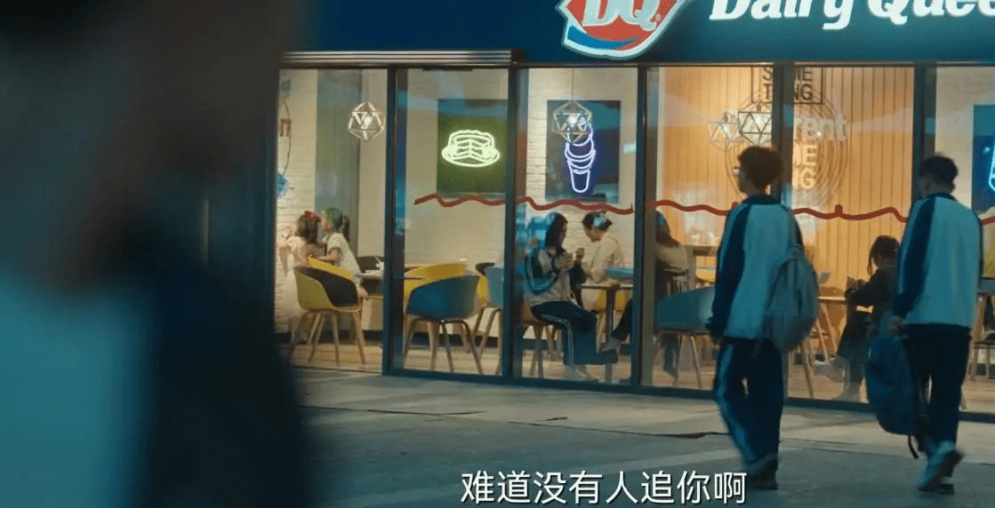 警方|为了不让观众猜到凶手，《八角亭谜雾》下狠手，暗示镜头一刀切