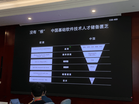 华为|新版系统、智能座舱，还有自研编程语言：鸿蒙生态迎来中场战事