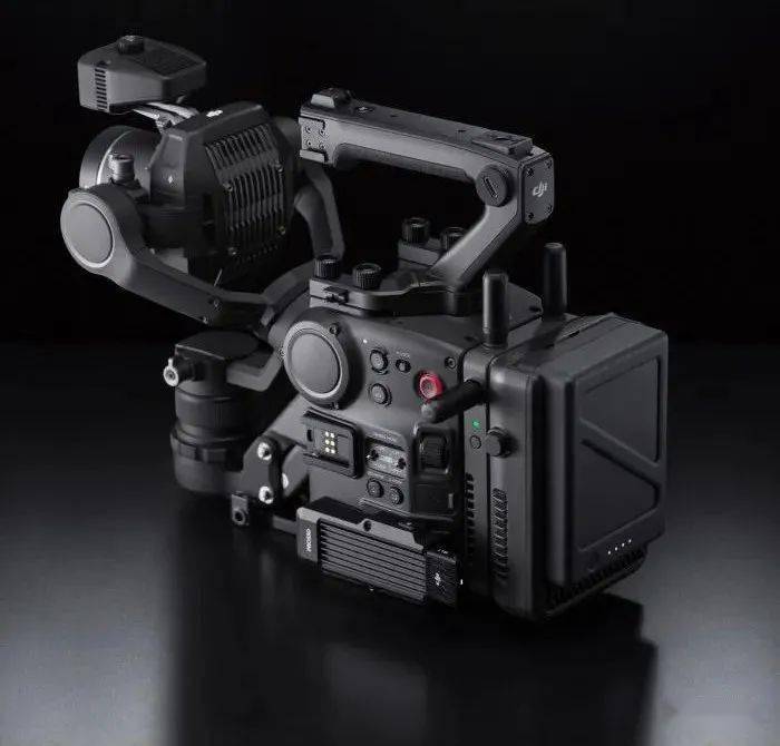 大疆ronin 4d电影机提供4轴稳定和激光雷达对焦