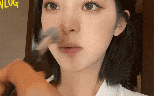杨单欧阳娜娜火遍全网的甜欲风“千金妆”教科书来了！