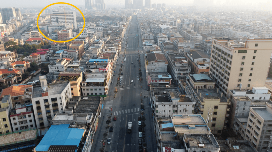 生活气息浓厚如今经过石湾大桥就是个大圆盘是需要经过收费站的在2002