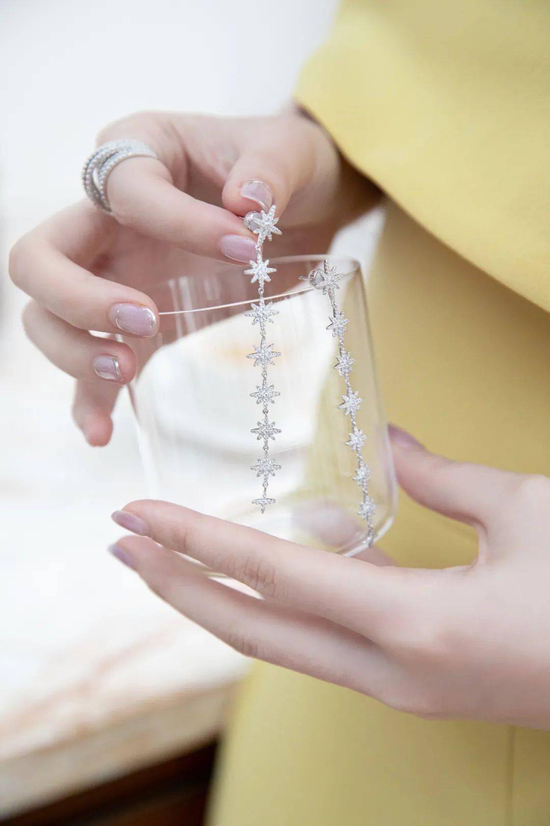 南法 yyds的南法女孩｜时尚从来就不是砸钱和穿大牌！！