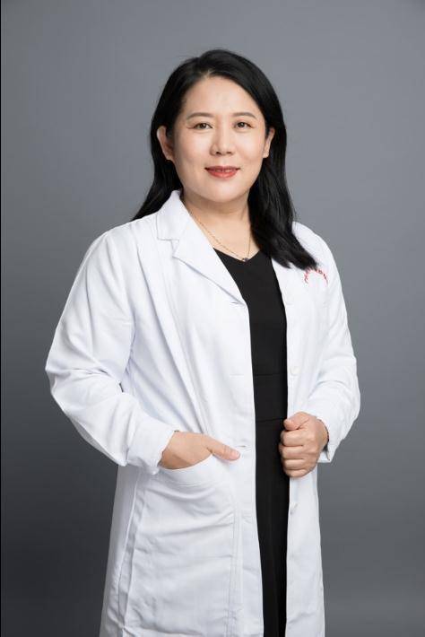 毛囊|别信不靠谱的方法了！这些才是防脱发的有效治疗方案