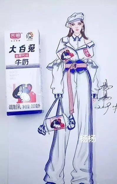 设计 这个90后姑娘用饮料瓶设计时装，太好看了吧！