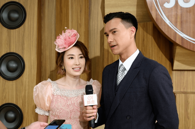 蒋家旻在剧中与邓佩仪相当多对手戏,坦言:每一个人性格不一样,但我