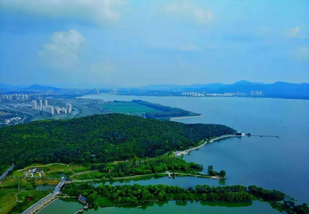 安徽巢湖龟山风景区图片