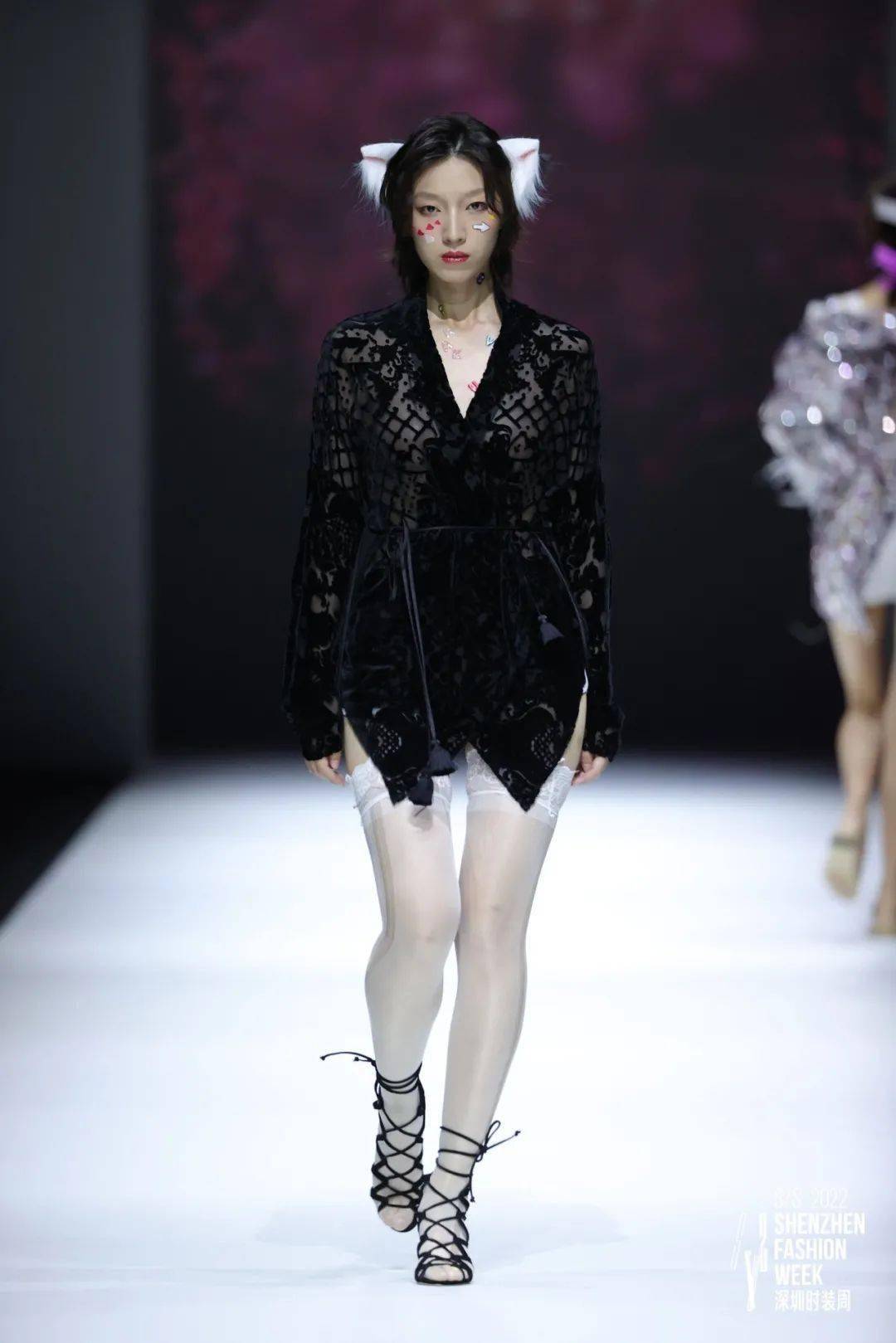 服装 S/S2022深圳时装周｜DAY4：别样角度，诠释「型」之烂漫
