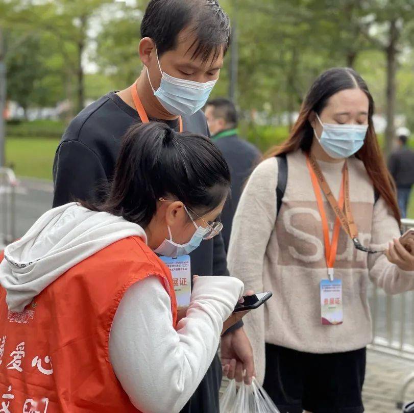 江门300名志愿者助力湾区盛会