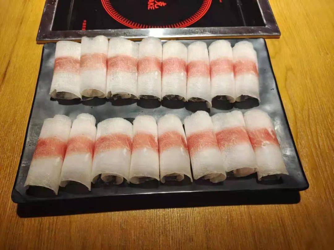 鱼咬羊 羔羊肉 麻辣牛肉.吃过才知道是真的绝!