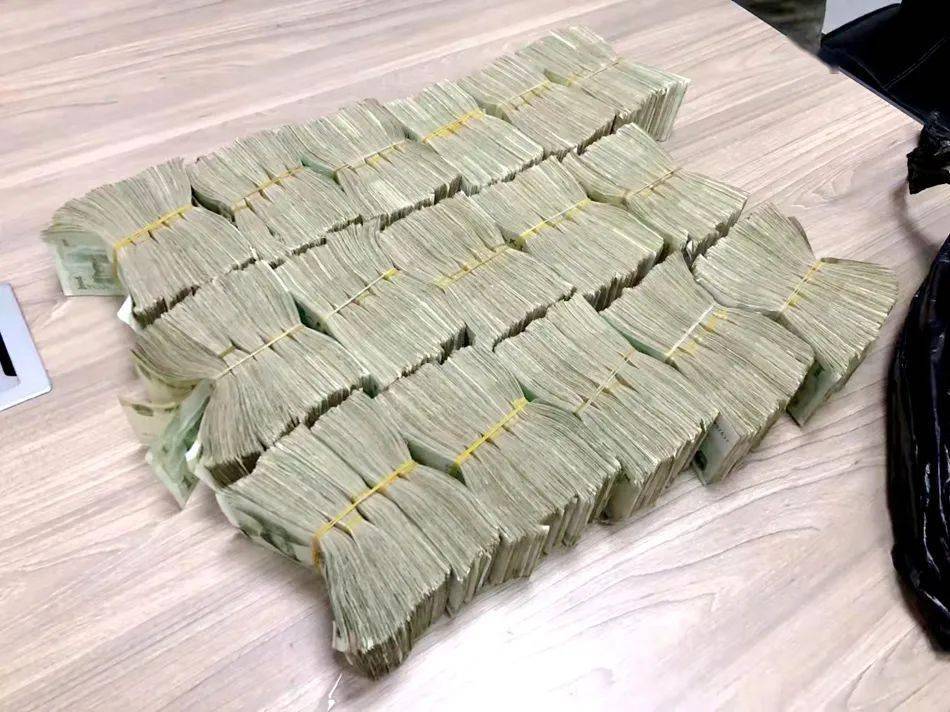 开平有人丢失了8000元全是辛苦钱