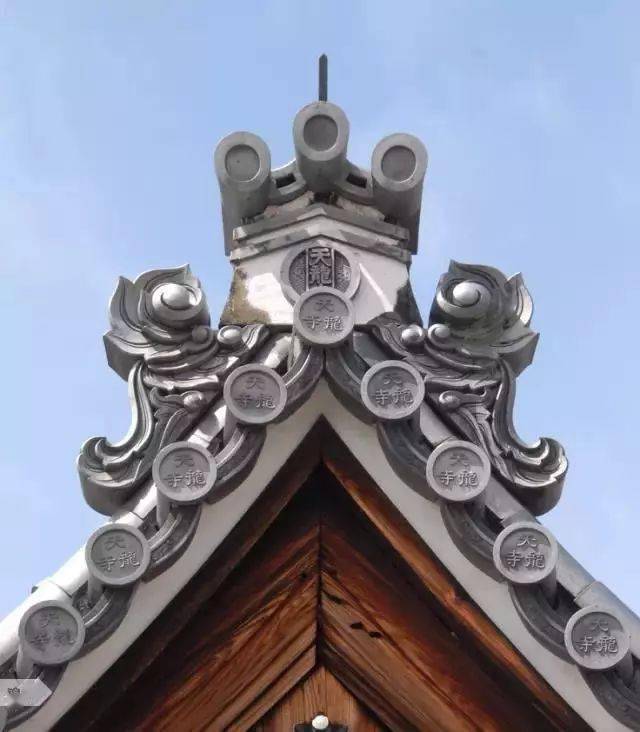 【美品】大迫力　鬼瓦 臺灣銀行建築物鬼瓦- 藏品資料- 國立臺灣歷史博物館典藏網