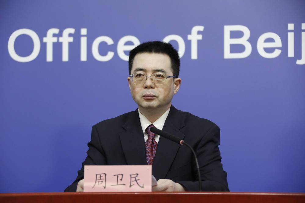 病例|发布会汇总｜一婚礼摄影师确诊涉三区两地铁，核心区酒店暂停婚宴