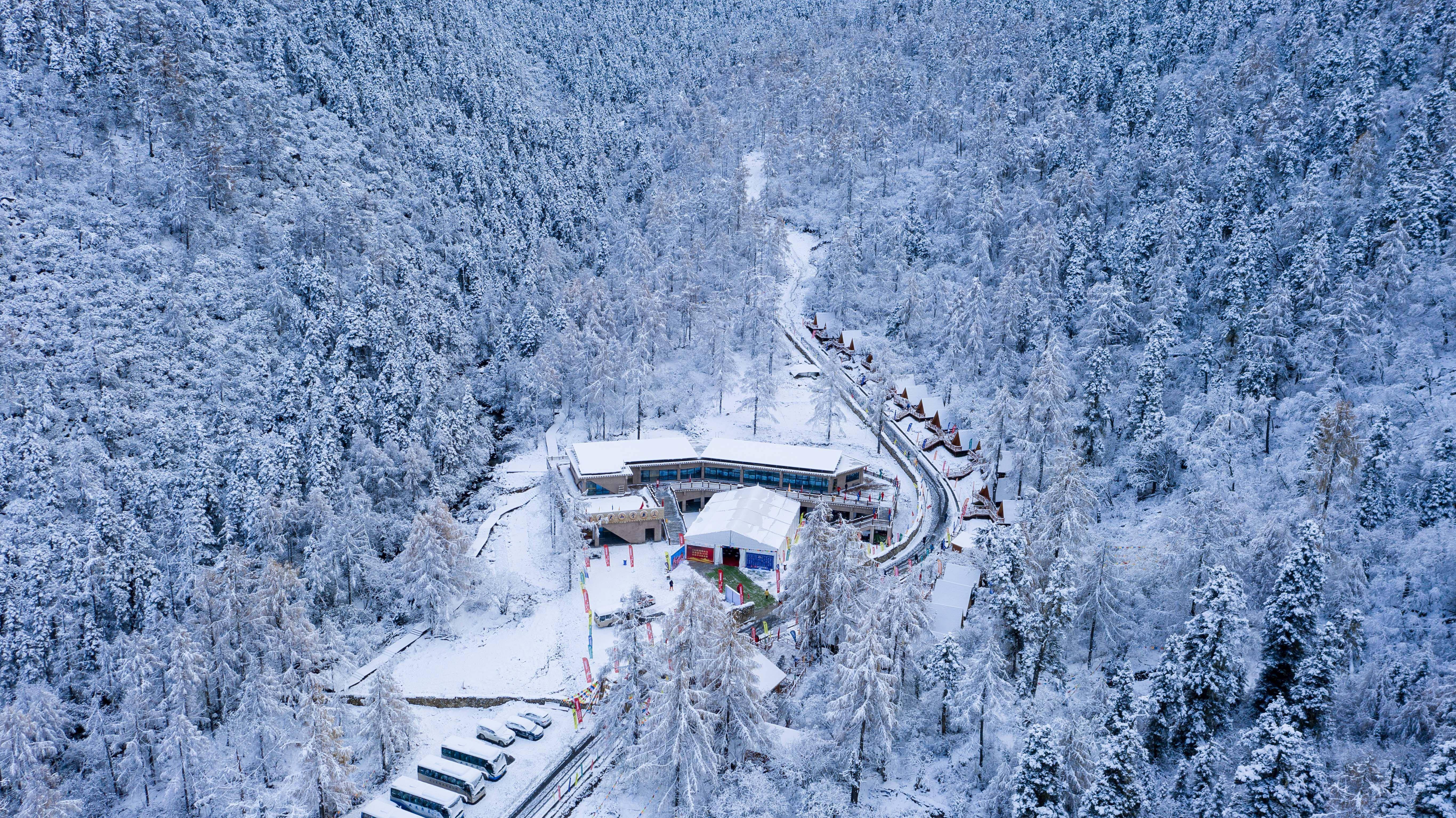 登山|登山产业惠及黑水德石窝村民