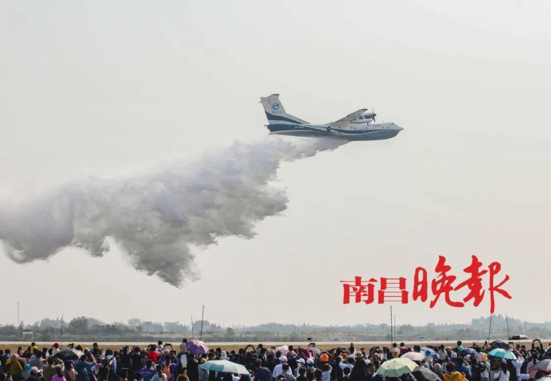 炫技 长空 今天 南昌飞行大会现场火爆 飞机