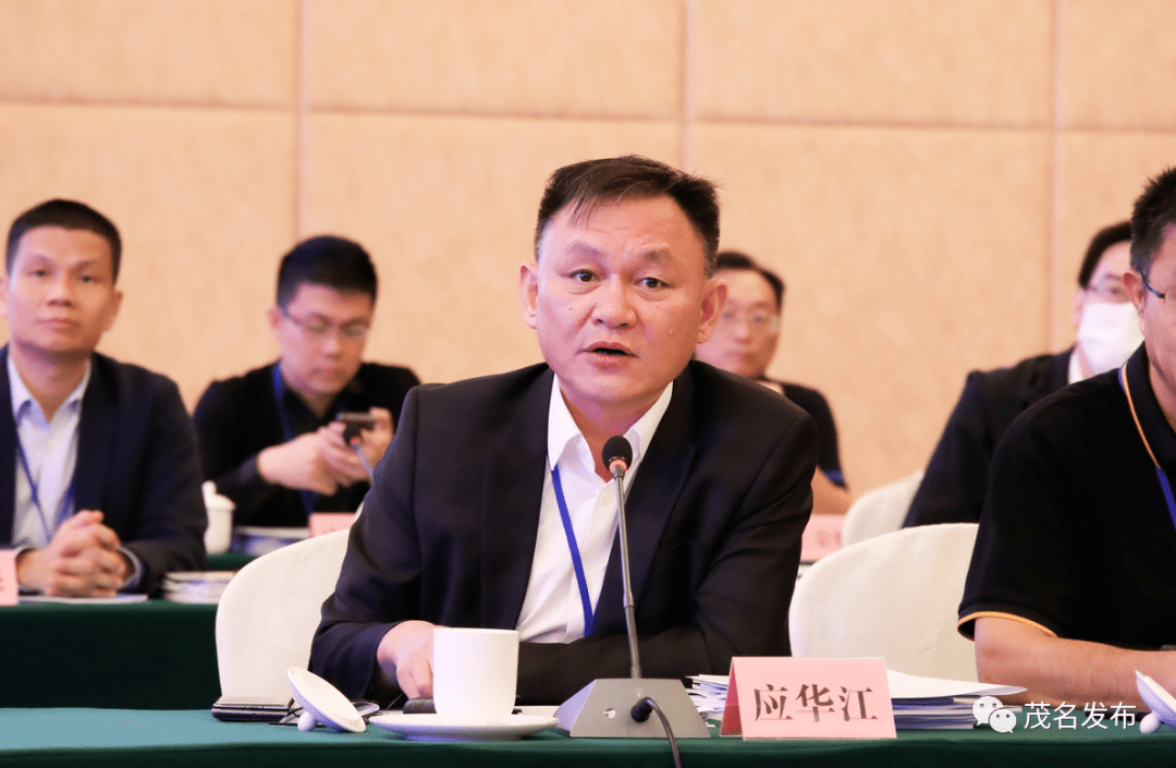 广东省北京大学校友执行会长,北明软件有限公司总裁应江华