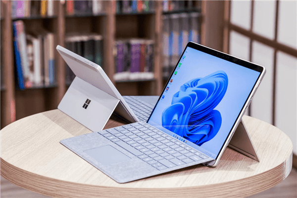 出廠預裝win 11!微軟surface pro 8/go 3國行版首銷:2988元起