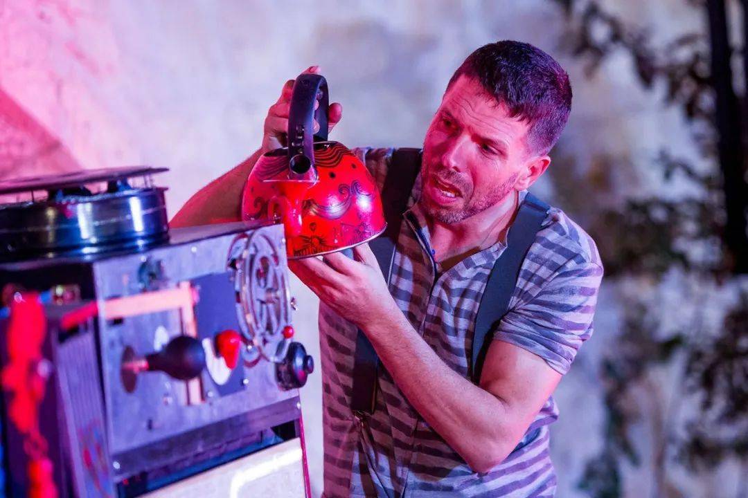 今日开票盒子剧场里看盒子先生的巧妙之旅