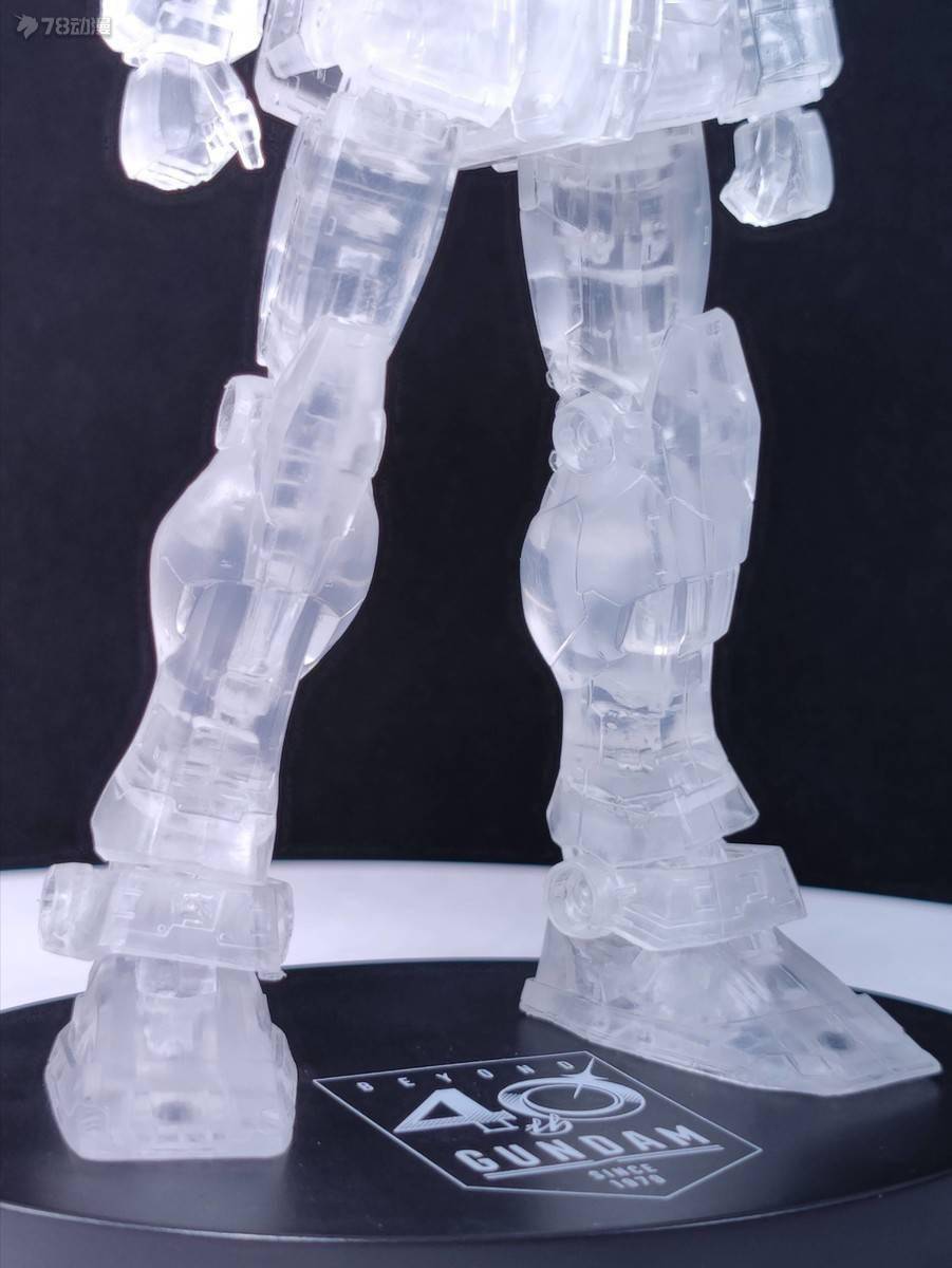 系列模玩资讯：眼镜厂 景品 内部结构系列 RX-78-2 元祖高达