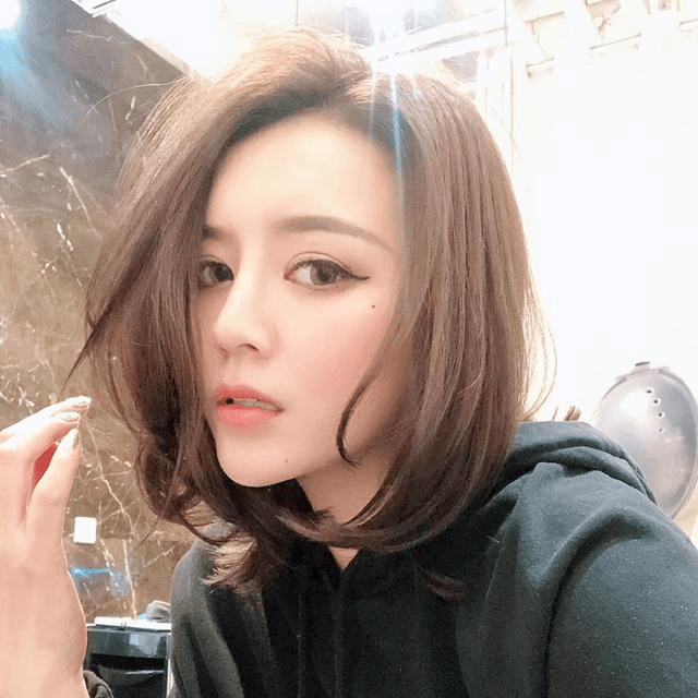 谈到男友满脸娇羞,曾因想生子在网上公开征婚_李妍瑾